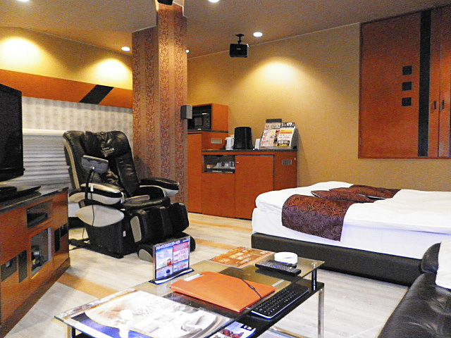HOTEL WOODS